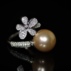 Alexa  mustard pearl ring