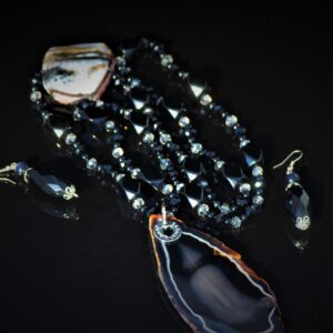 Black agate and onyx set