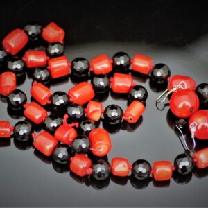 Coral and onyx set