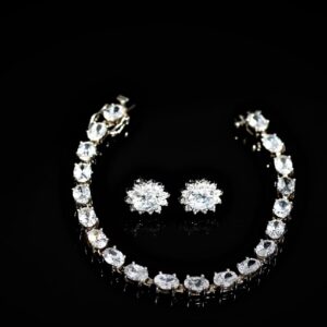 Diamond-cut bracelet set