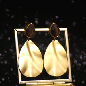 Allysa Hammered Earrings ( Cateyes)