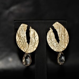 Abstract zirconia earrings tear-drop