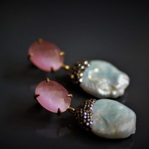 Baroque pearl pink cat-eye earrings