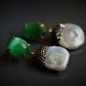 Baroque pearl green cateye earrings