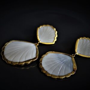 Alicia Mother-Of-Pearl Earrings