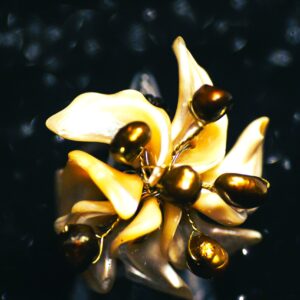 Swirl Mother-Of-Pearl Ring