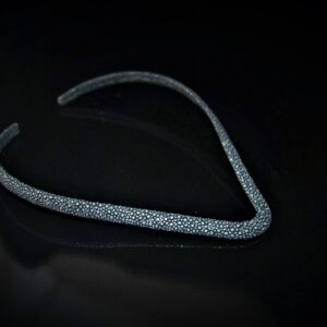 Stingray choker in black