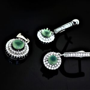 Duo drop set in mint-green apophyllite