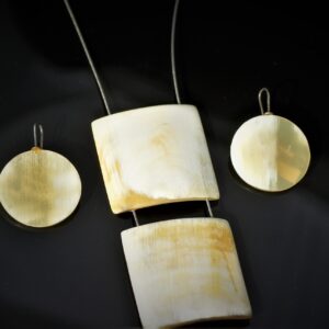 Geometrical horn set