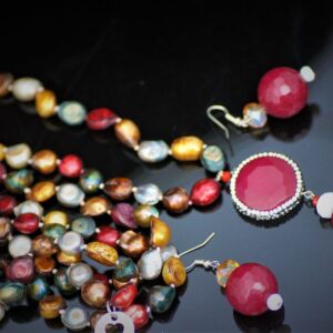 Red onyx and pearl set