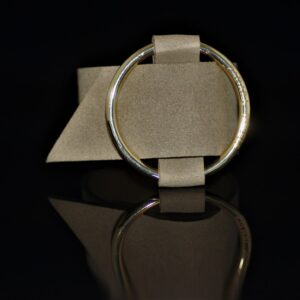 Sara bracelet in beige