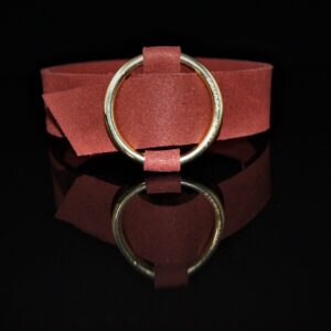 Sara choker in red