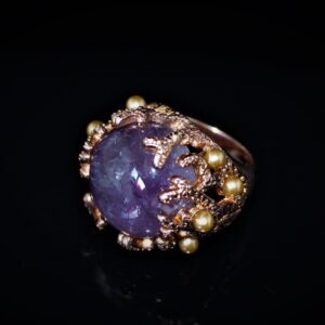 The root ring in amethyst