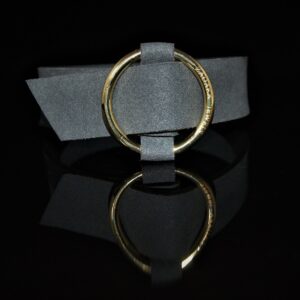 Sara choker in grey